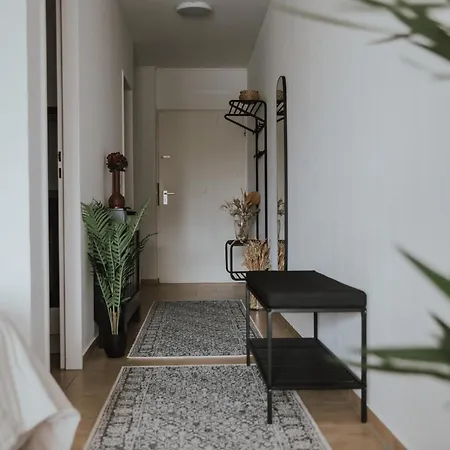 Uniq Zum Wohlfuehlen Mit Weserblick Und Balkon In Toplage *