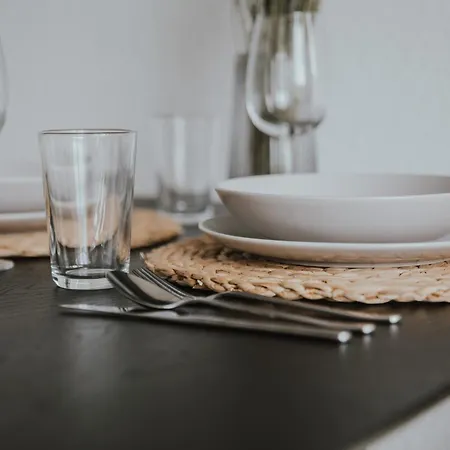 Uniq Zum Wohlfuehlen Mit Weserblick Und Balkon In Toplage
