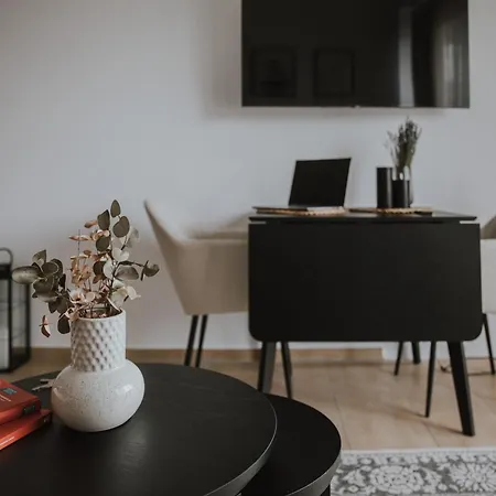 Apartmán Uniq Zum Wohlfuehlen Mit Weserblick Und Balkon In Toplage *