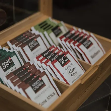 公寓 Uniq Zum Wohlfuehlen Mit Weserblick Und Balkon In Toplage