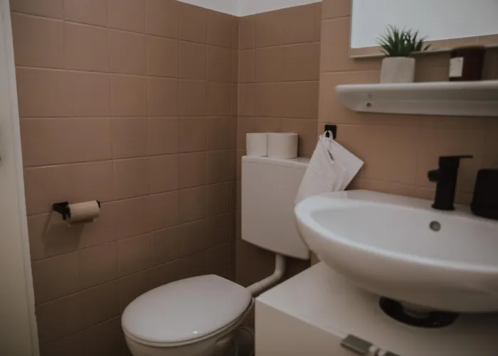 アパート Uniq Zum Wohlfuehlen Mit Weserblick Und Balkon In Toplage *