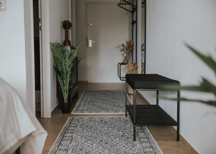 Uniq Zum Wohlfuehlen Mit Weserblick Und Balkon In Toplage *