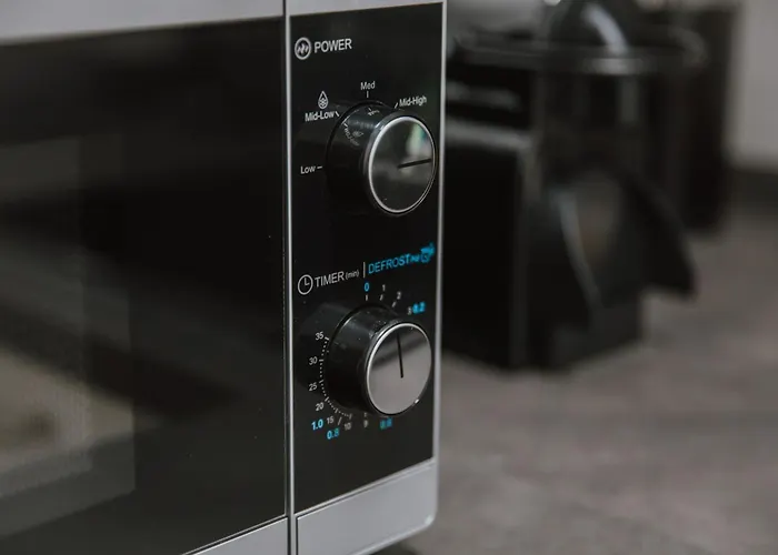 Uniq Zum Wohlfuehlen Mit Weserblick Und Balkon In Toplage